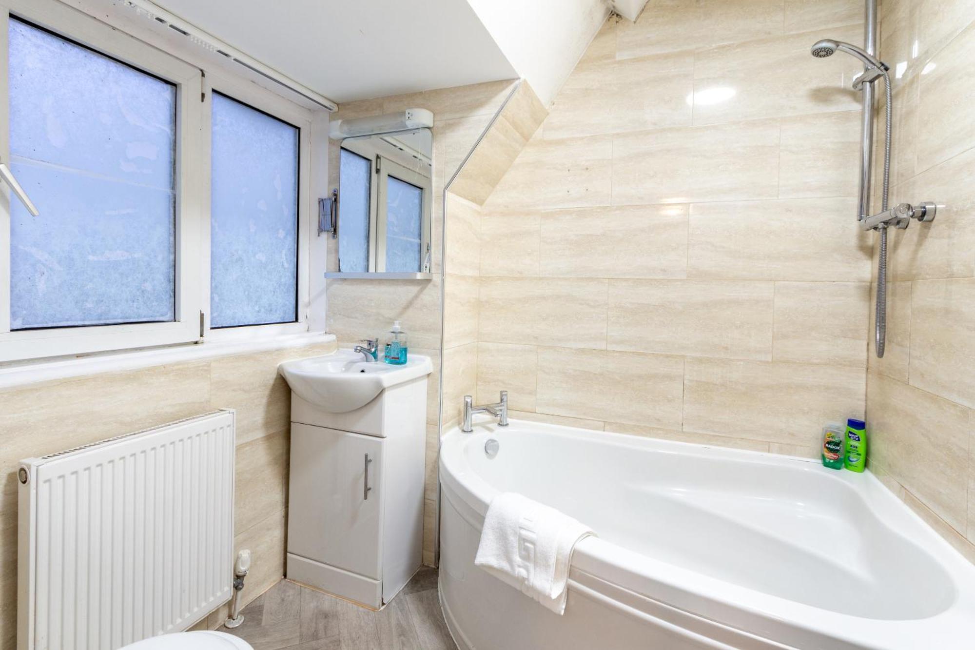 London Gatwick Inn エクステリア 写真