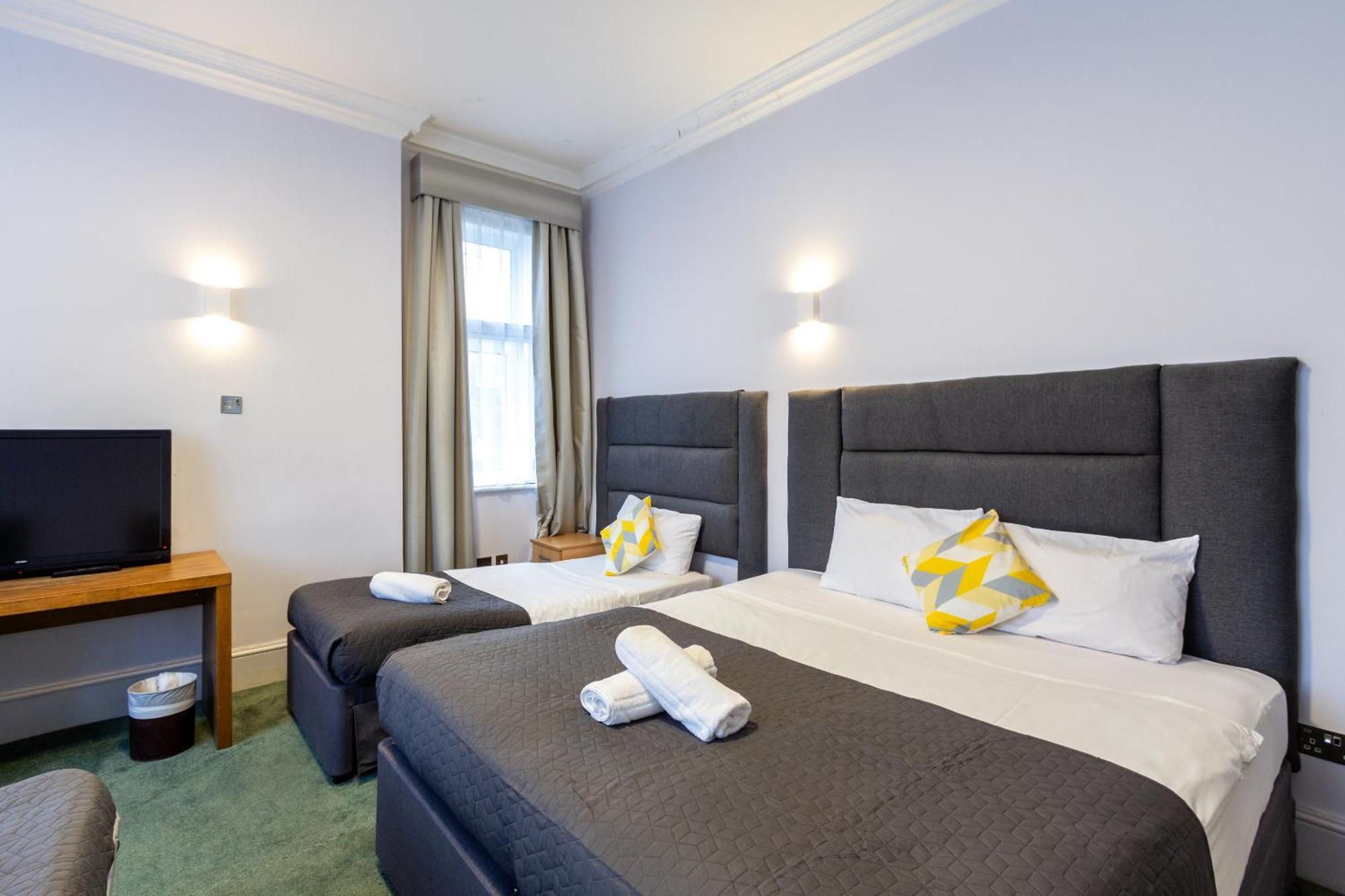 London Gatwick Inn エクステリア 写真